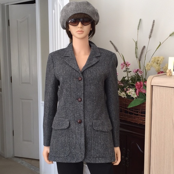 Orvis Jackets & Blazers - NWT..Orvis  100% Harris Tweed 3 button blazer